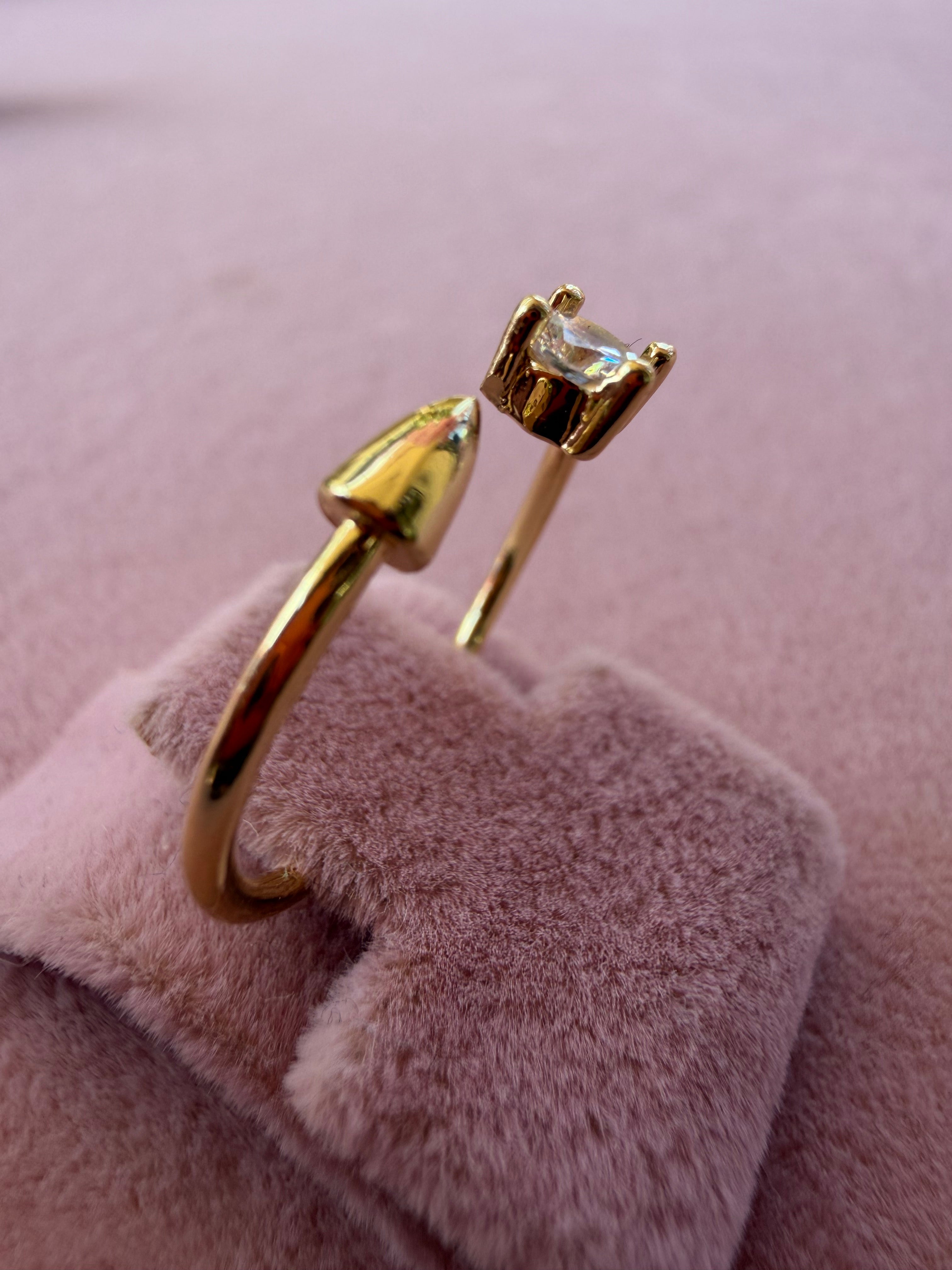 Golden Arrow Solitaire Ring