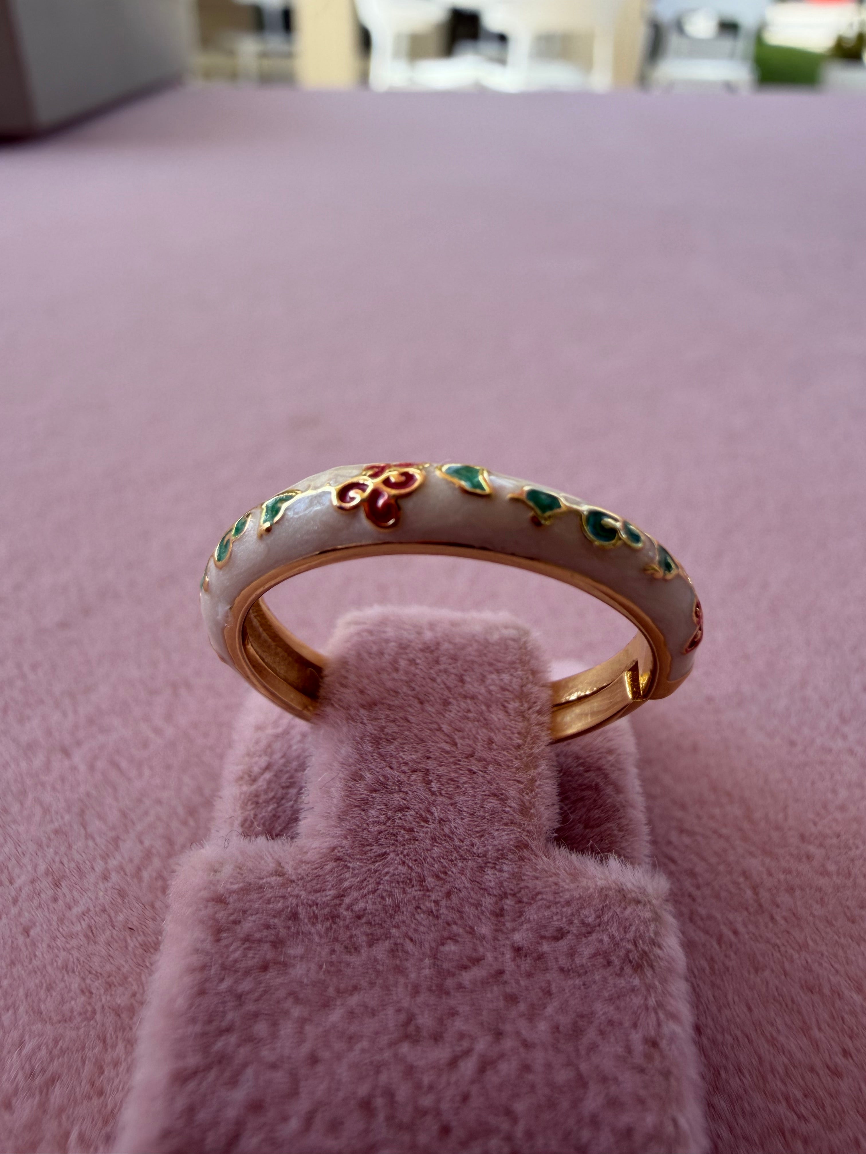 Ivory Garden Enamel Bangle