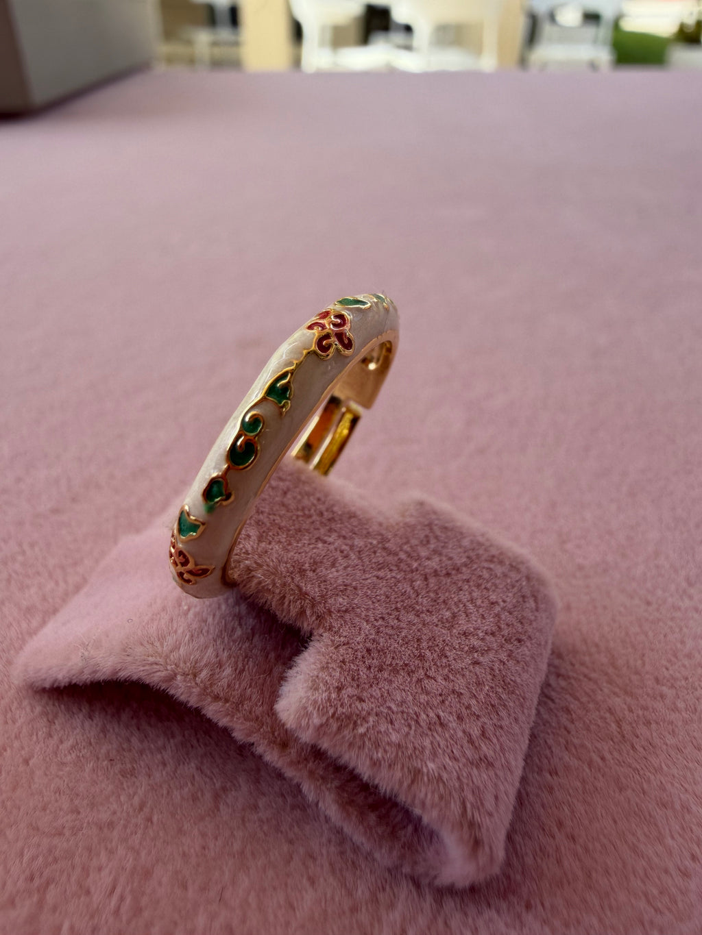 Ivory Garden Enamel Bangle