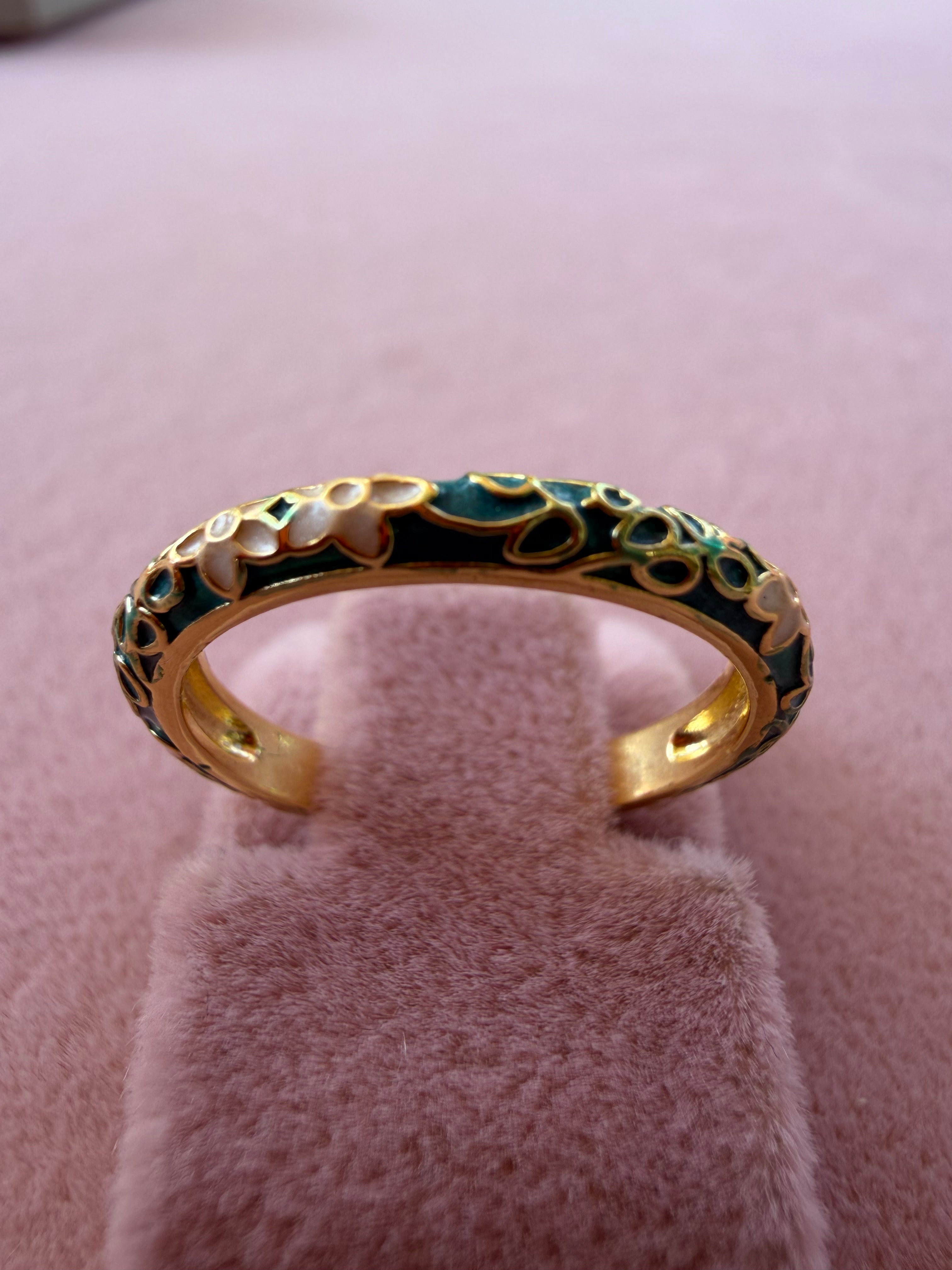 Ivory Garden Enamel Bangle