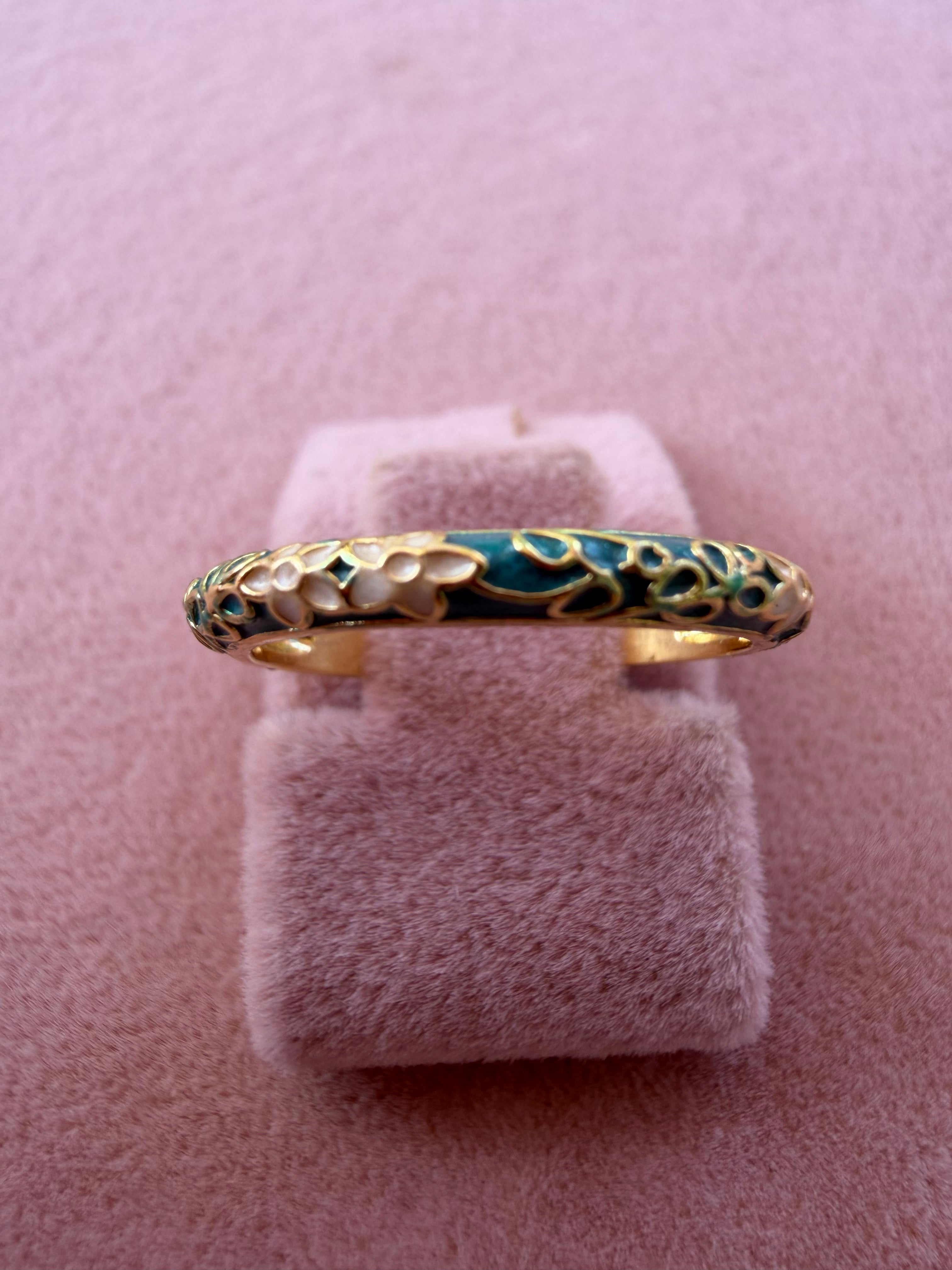 Ivory Garden Enamel Bangle