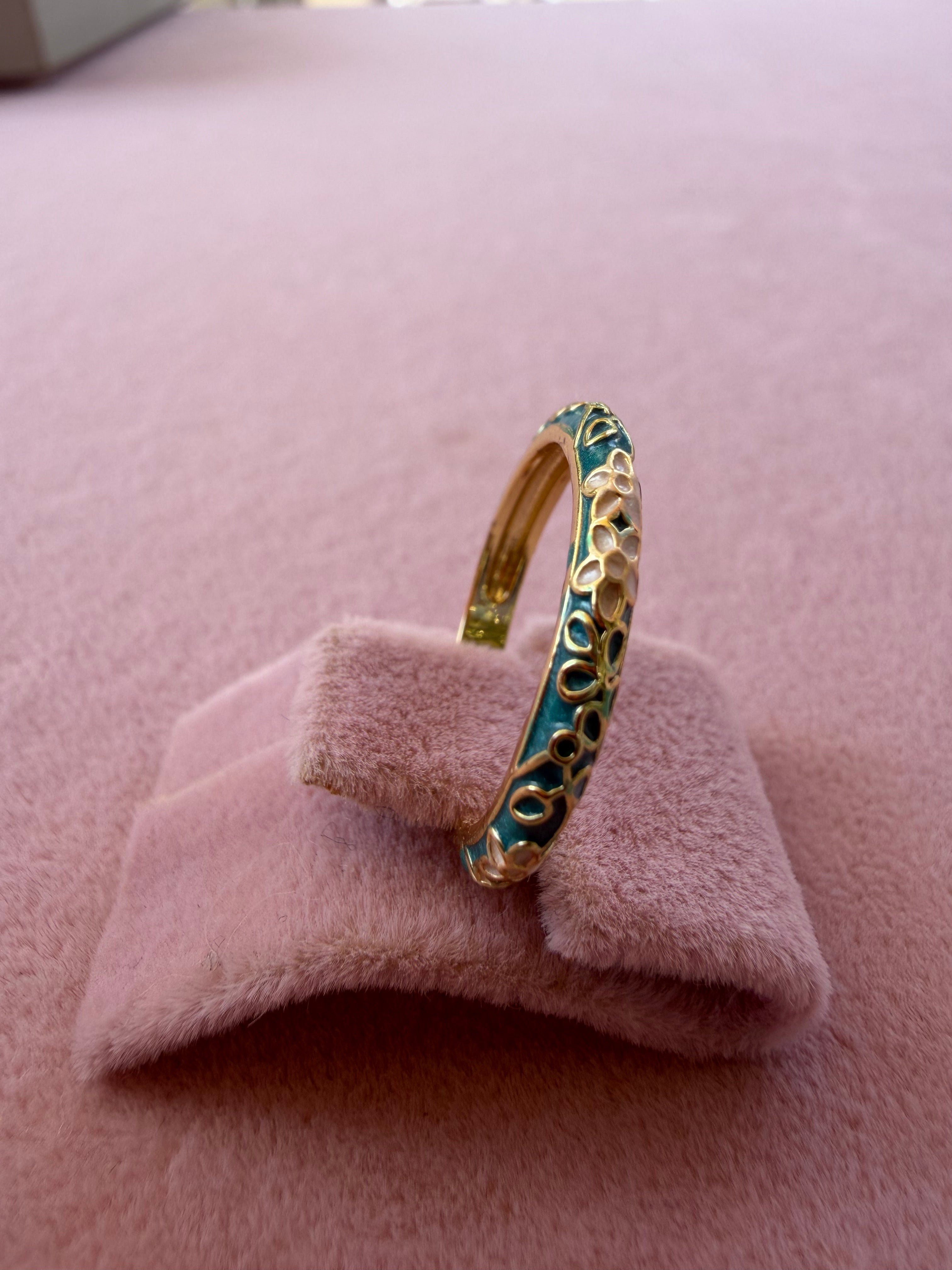 Ivory Garden Enamel Bangle
