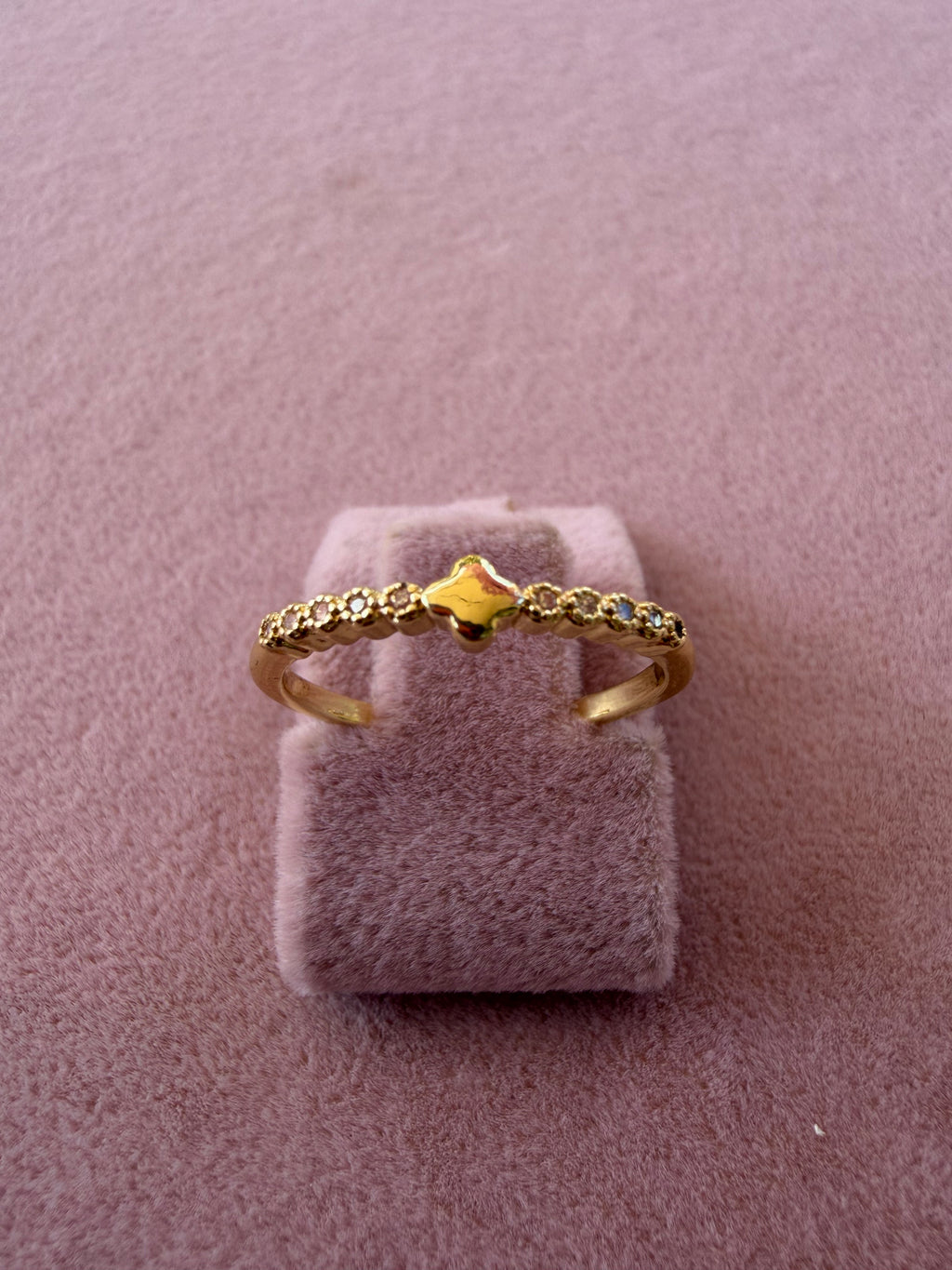 Golden Clover Sparkle Ring