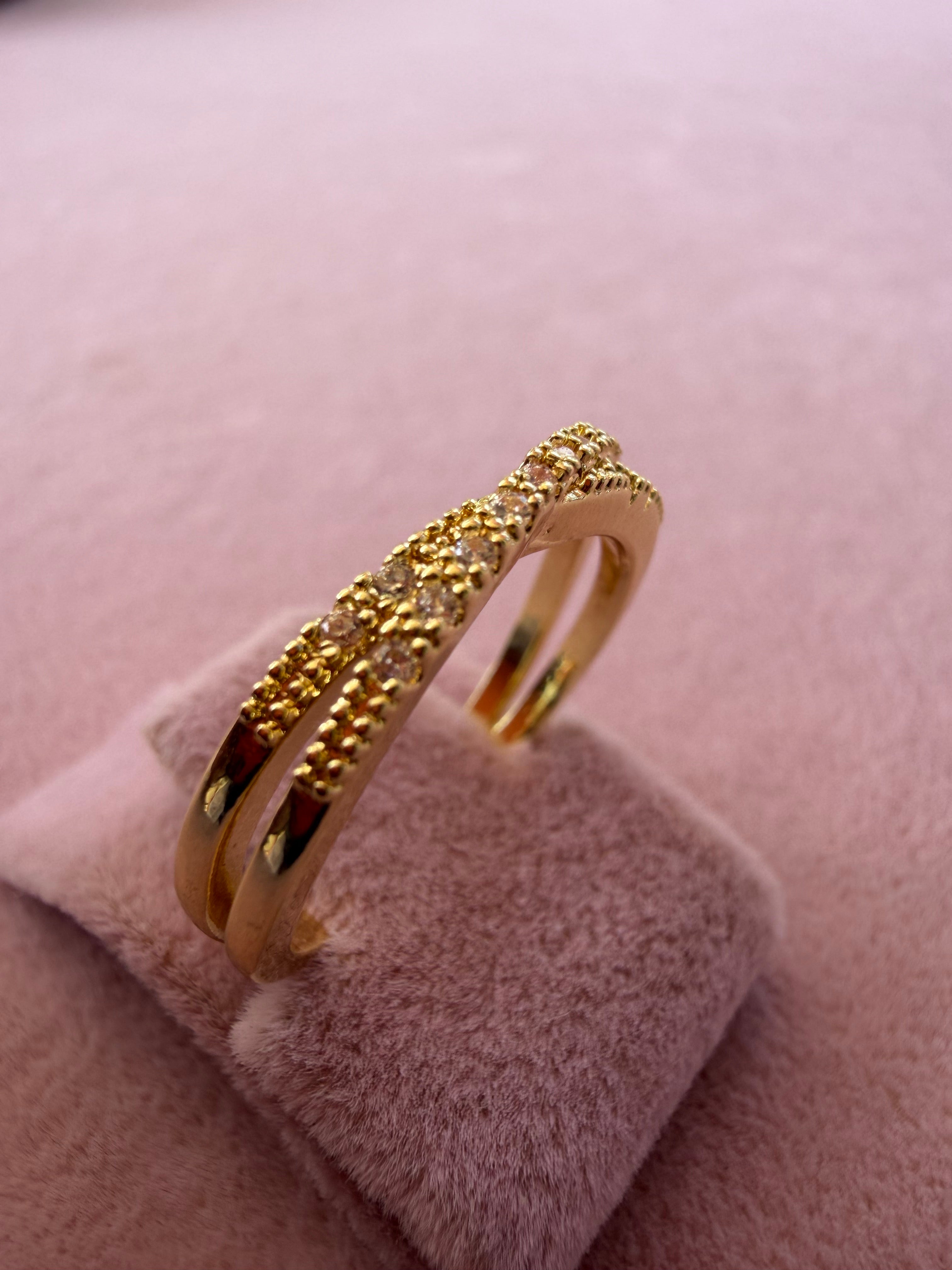 Golden Crossover Pavé Zircon Adjustable Ring