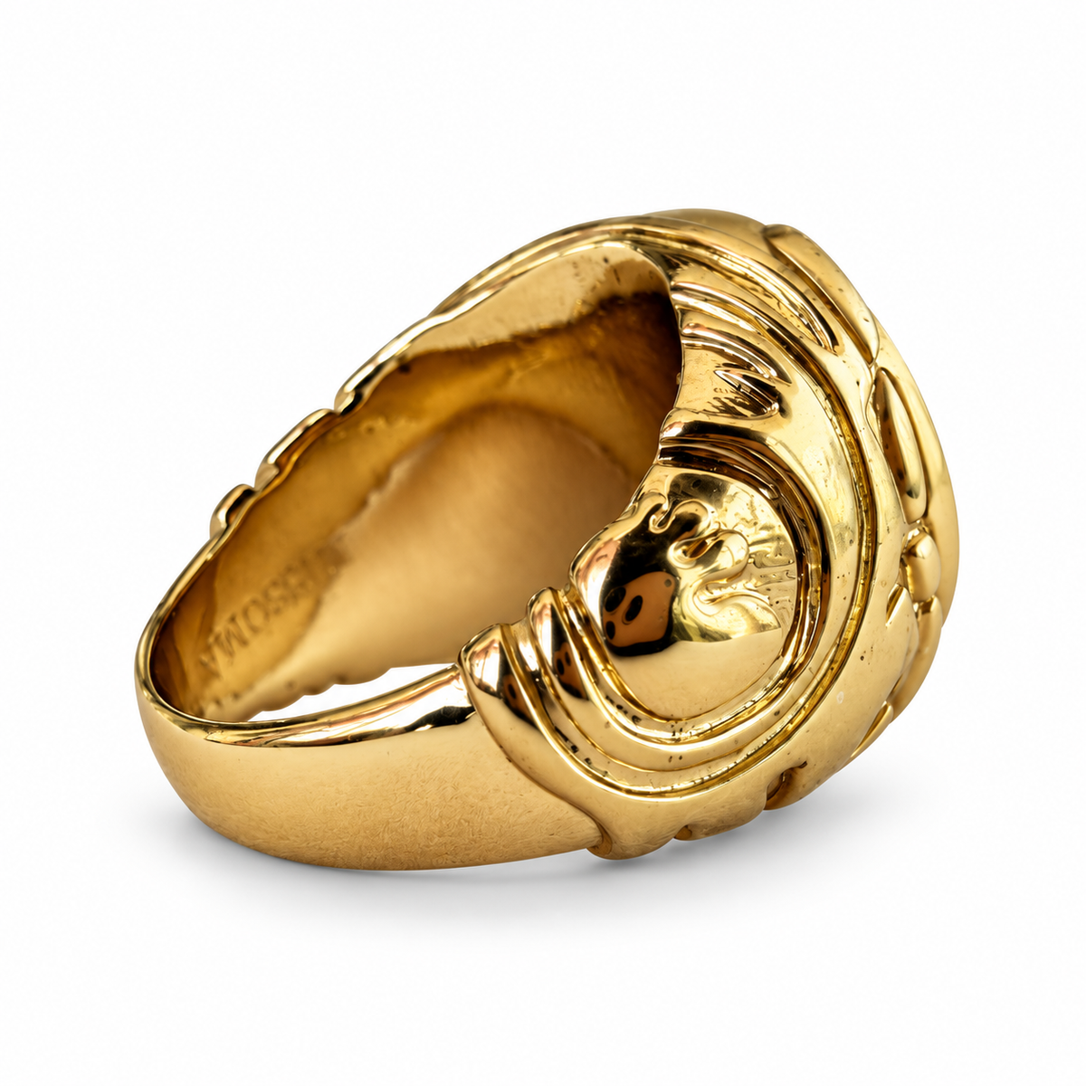 Gold ancient figures coin ring back view